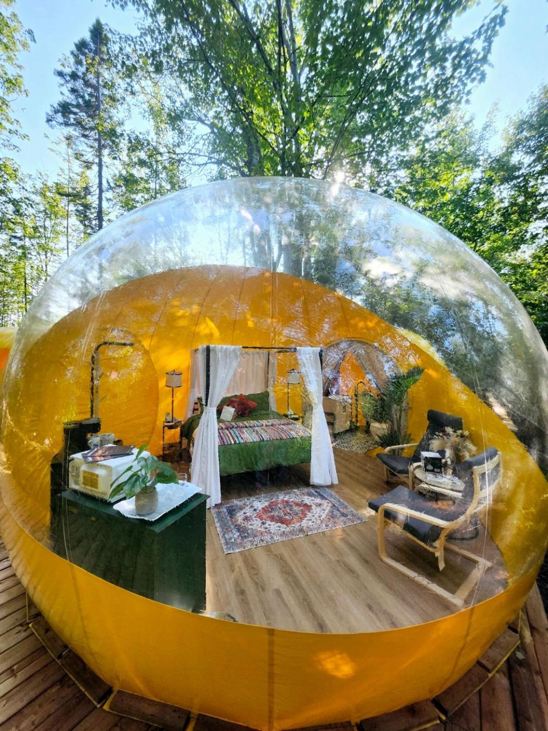 Hotel Estrella Glamping à Caraquet Extérieur photo