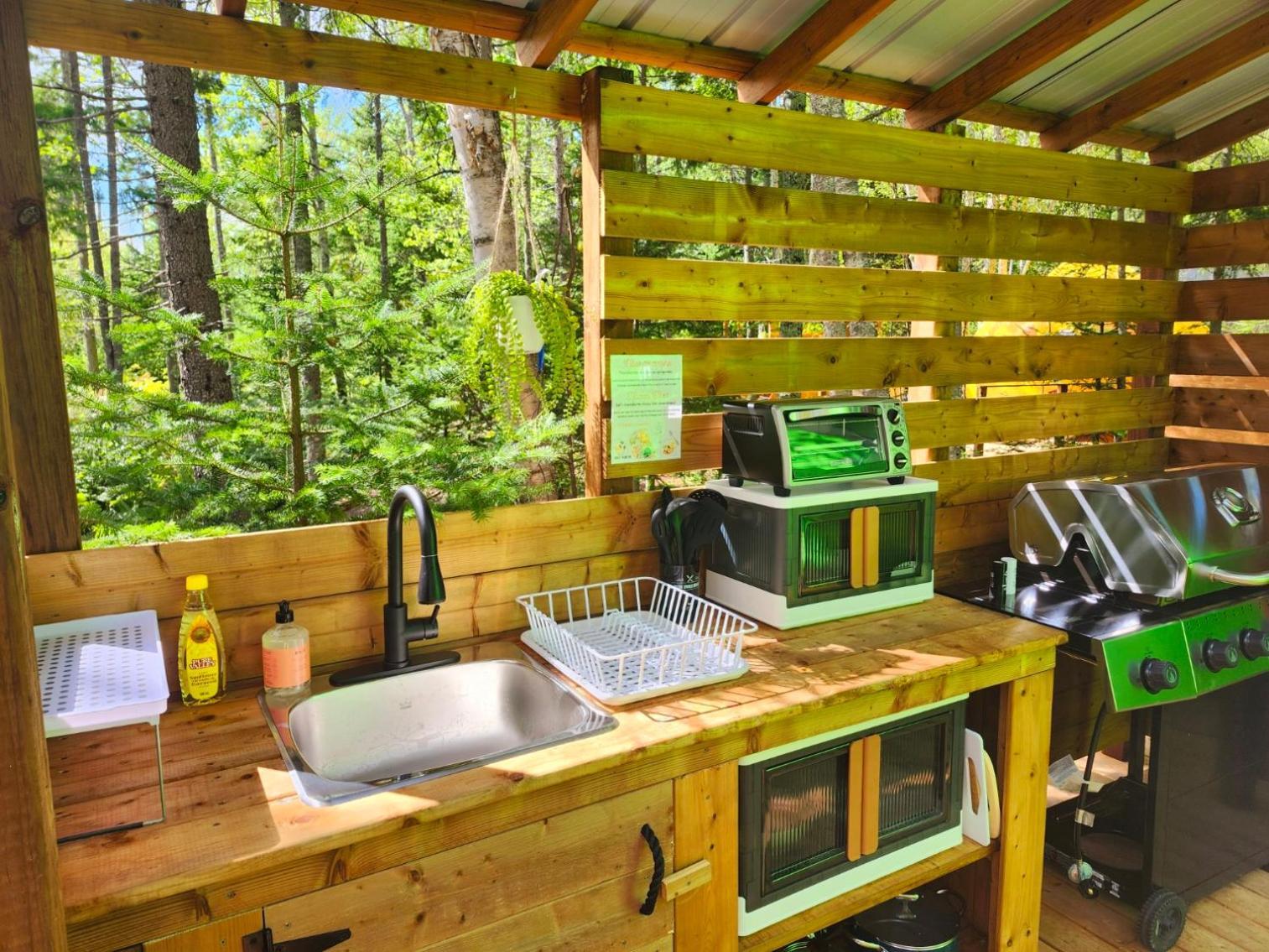 Hotel Estrella Glamping à Caraquet Extérieur photo